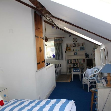 Clayton Wickham Farmhouse Hurstpierpoint Экстерьер фото
