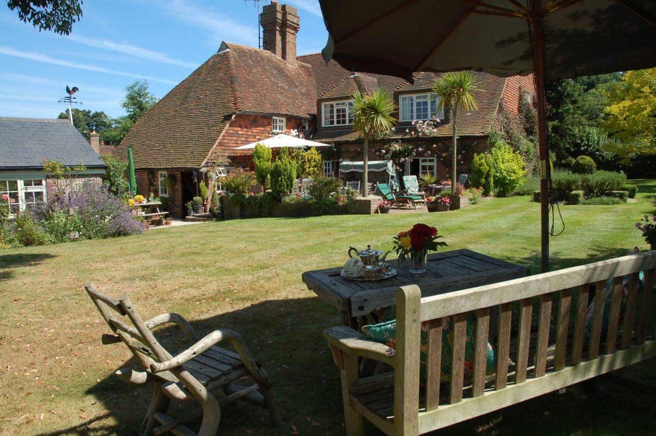 Clayton Wickham Farmhouse Hurstpierpoint Экстерьер фото