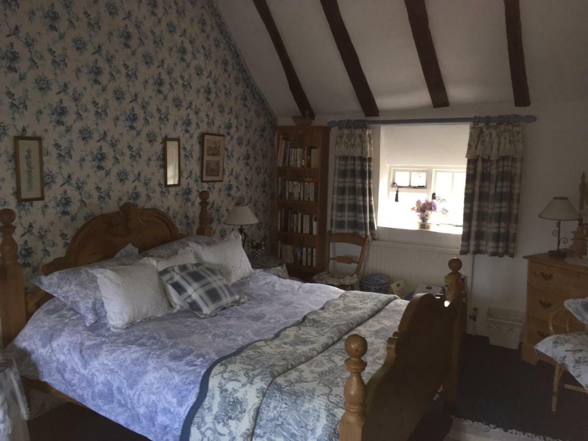 Clayton Wickham Farmhouse Hurstpierpoint Экстерьер фото
