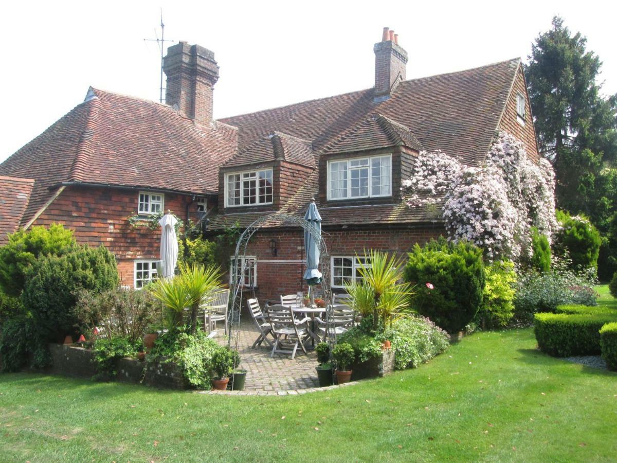 Clayton Wickham Farmhouse Hurstpierpoint Экстерьер фото
